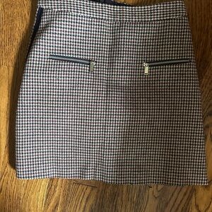 Zara Black and White Houndstooth Pencil Skirt